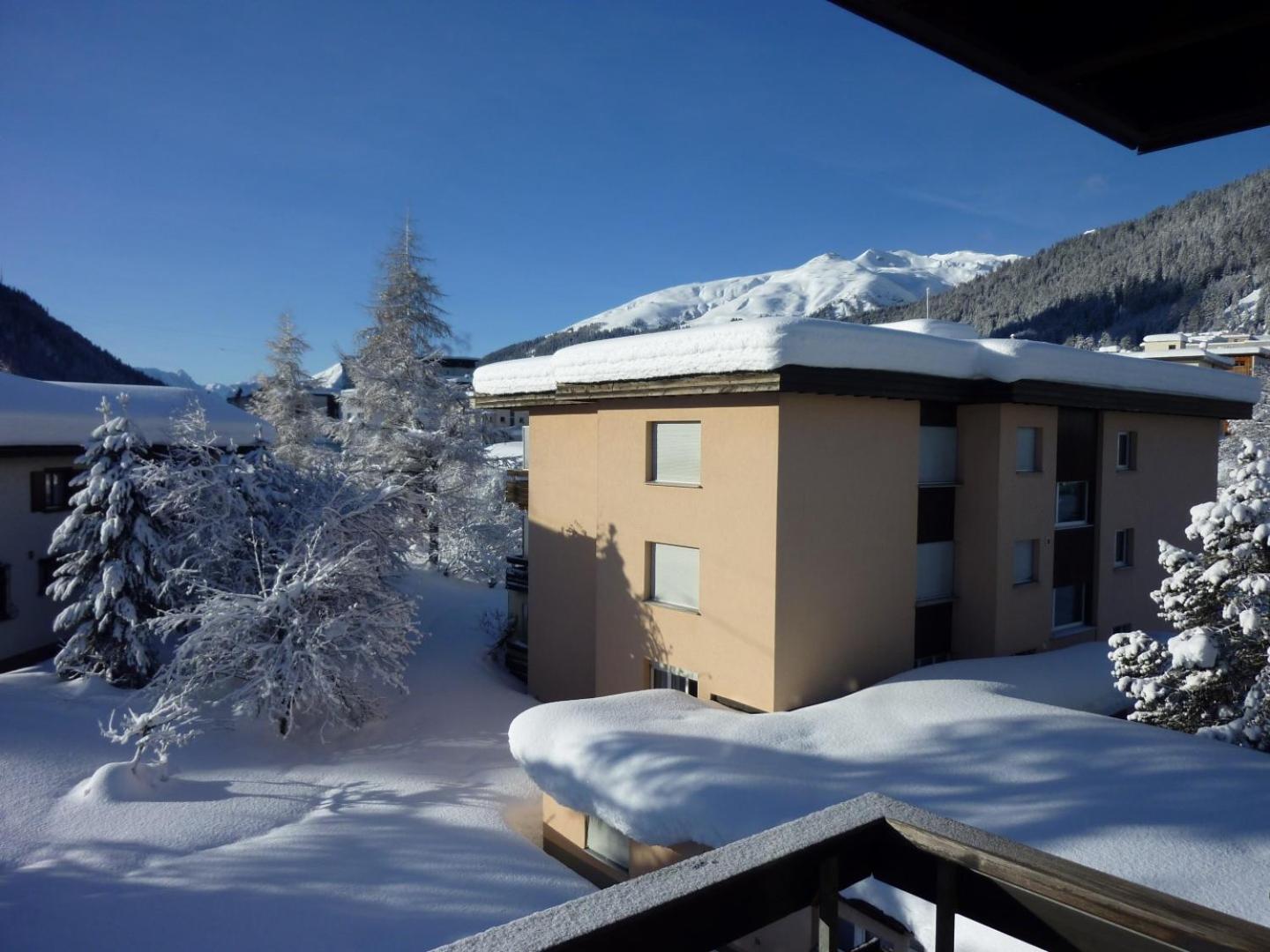 2,5 Zi Dischma 20 Tinzenblick * Davos